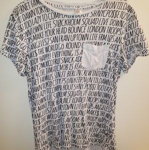 👚H&M 👚Divided 👚Printed Text T-Shirt👚